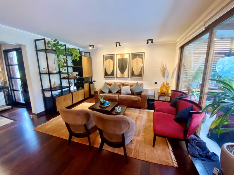 EN CONDOMINIO-SE VENDE LINDA CASA EN SAN CARLOS DE APOQ.