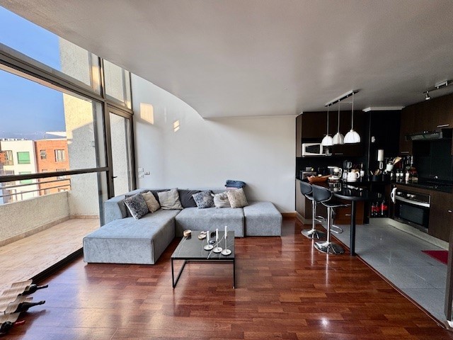 SE ARRIENDA LINDO LOFT-SECTOR LOS MILITARES METRO MANQUEHUE