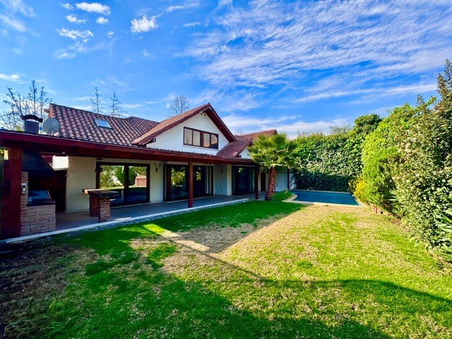 EN CONDOMINIO-SE VENDE LINDA CASA EN SAN CARLOS DE APOQ....&nbsp; &nbsp; &nbsp; &nbsp; 