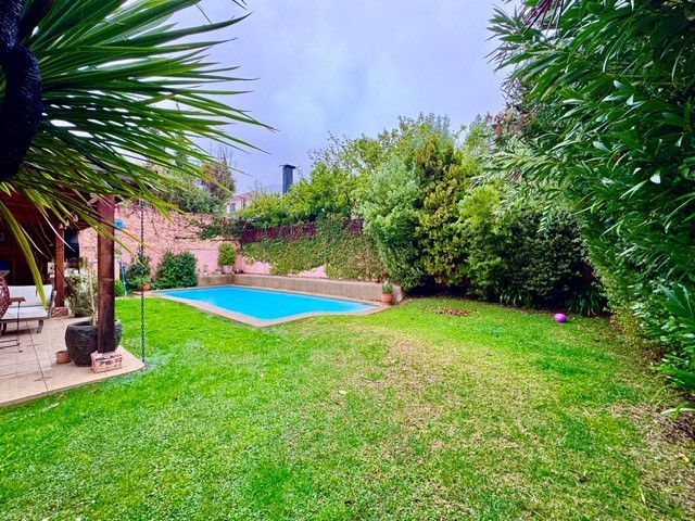 SE VENDE-LINDA CASA EN SECTOR SAN CARLOS DE APOQUINDO...&nbsp; &nbsp; &nbsp; &nbsp; &nbsp; &nbsp; &nbsp; 