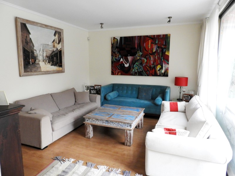 EN CONDOMINIO-SE VENDE LINDA CASA EN SAN CARLOS DE APOQ.